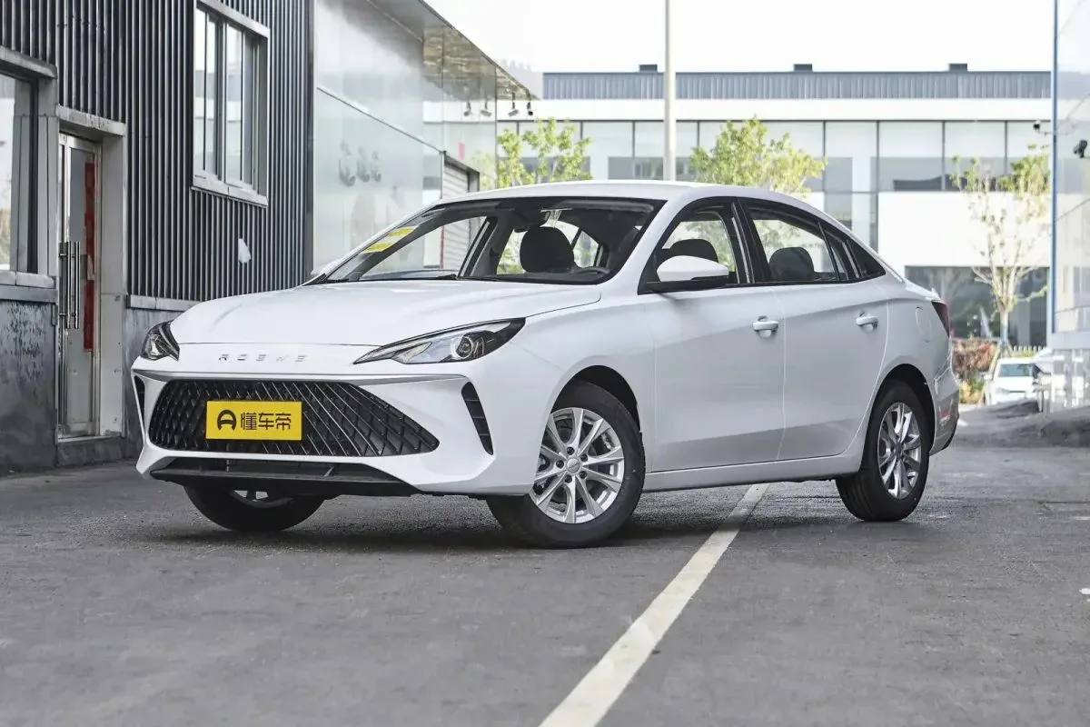 Roewe i5 manuelle 2026 — commune à confirmer